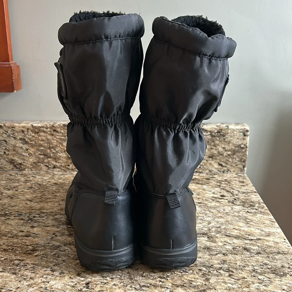 Coach Winter Boots—new without box!‎